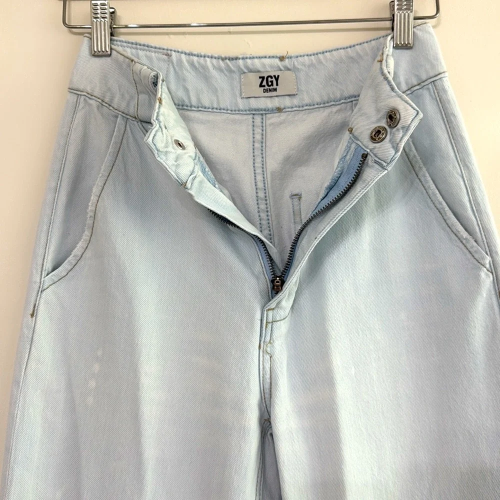FREE PEOPLE by ZGY Denim ZEEGEEWHY‎ Light Blue Flare Jeans